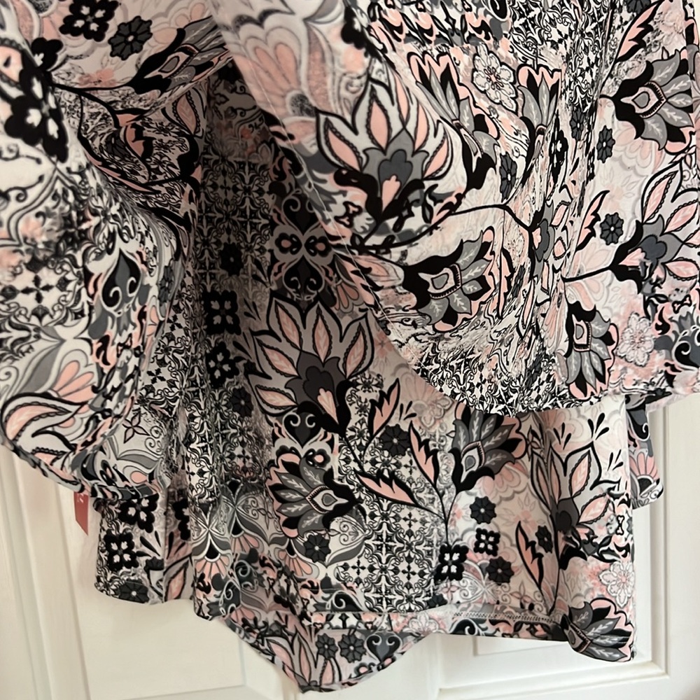 Blouse - Picture 6 of 7